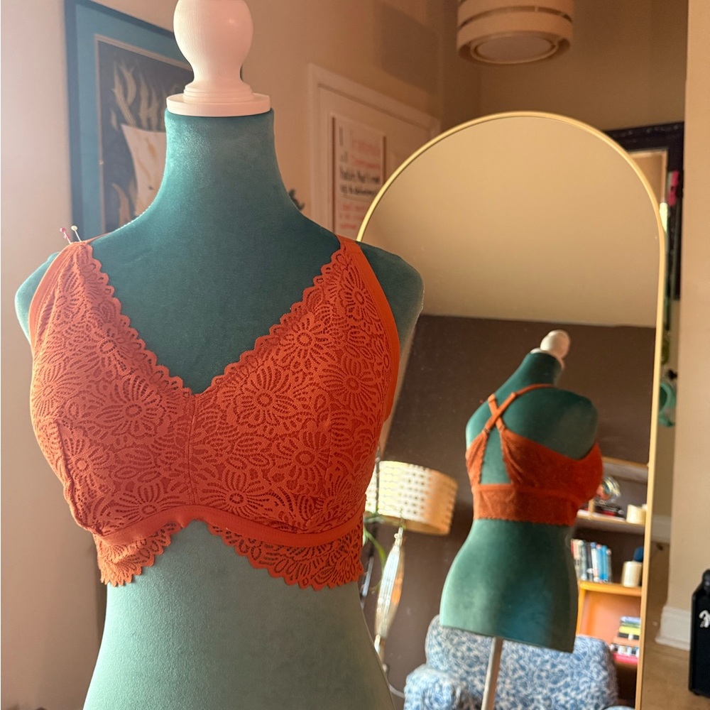 Auden Burnt Orange Lace Bralette – Crisscross Back, Unlined, Size XL